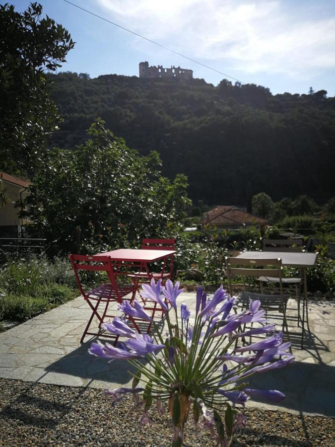 Castelli In Aria Bed & Breakfast Finale Ligure Eksteriør bilde